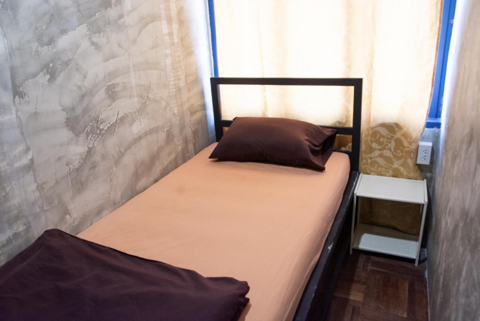 Area81 Hideout Hostel กรุงเทพมหานคร ภายนอก รูปภาพ